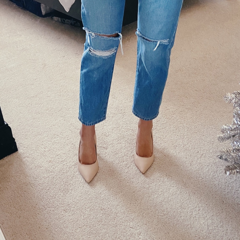 GOING TO GOODWILL ⚠️ Light pink pumps